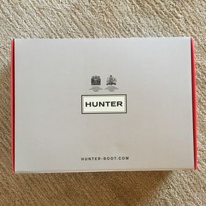 GIRLS new HUNTER boots brand new size 5
